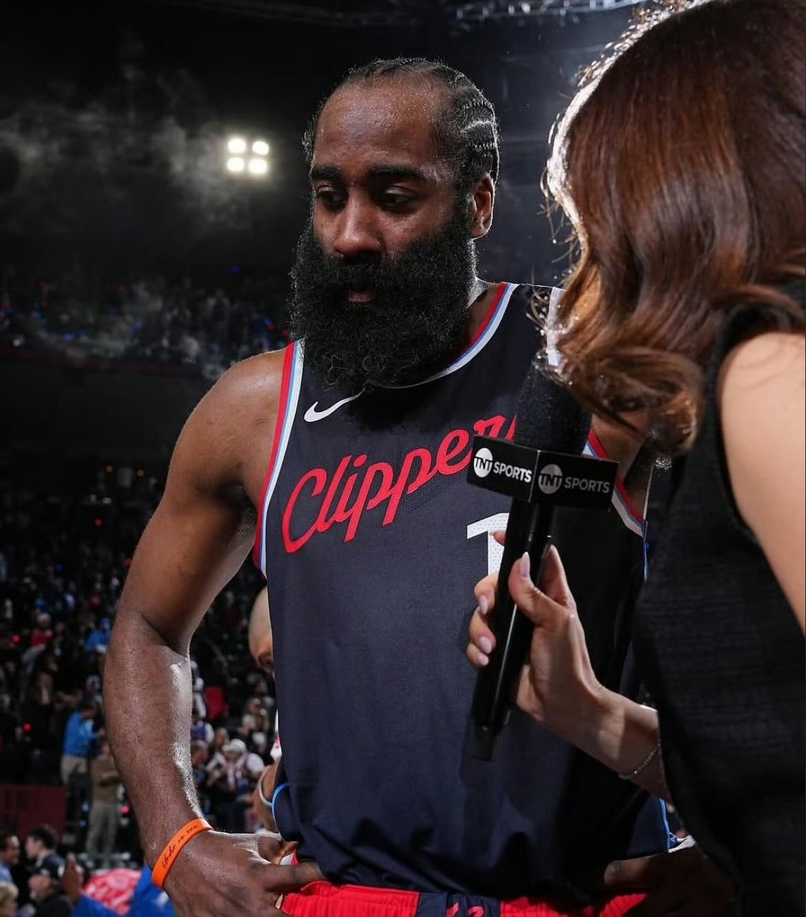 美国男篮碾压巴西男篮，哈登惊艳世界