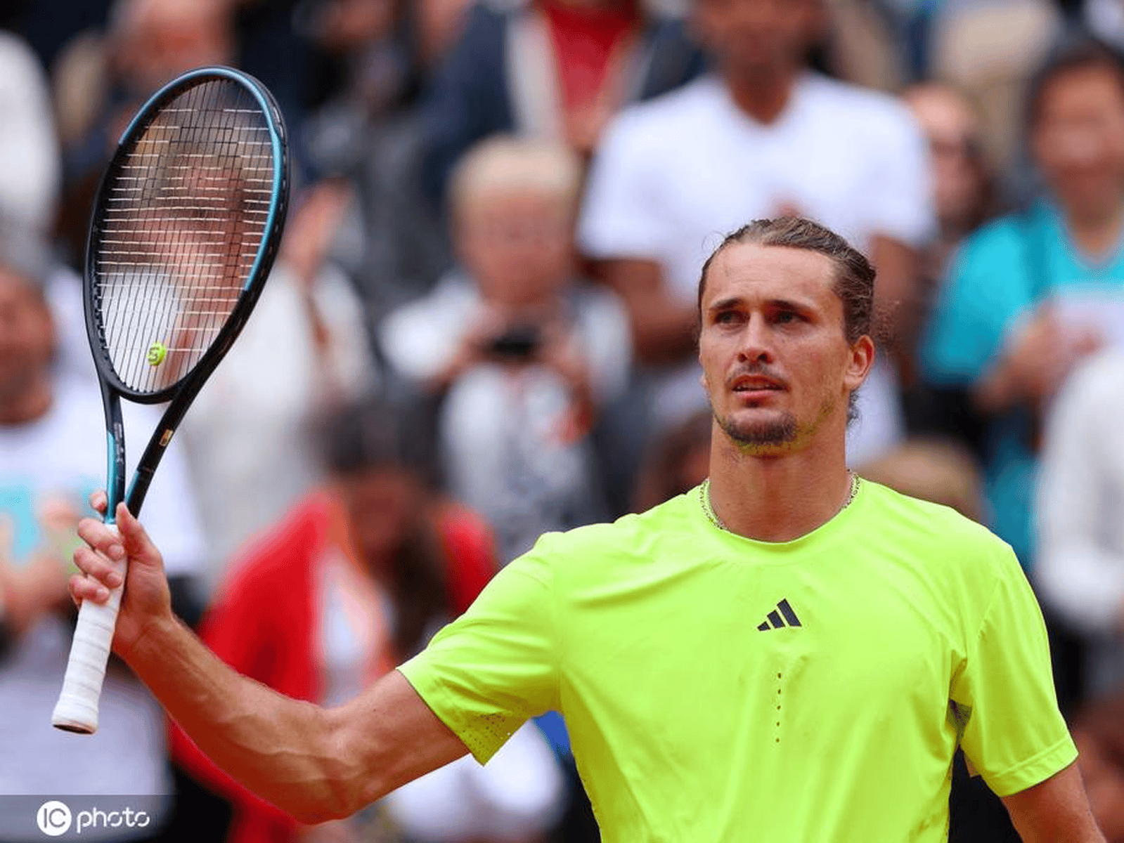 法网完胜年终总决赛,兹维列夫刷新纪录 法网完胜年终总决赛,兹维列夫刷新纪录