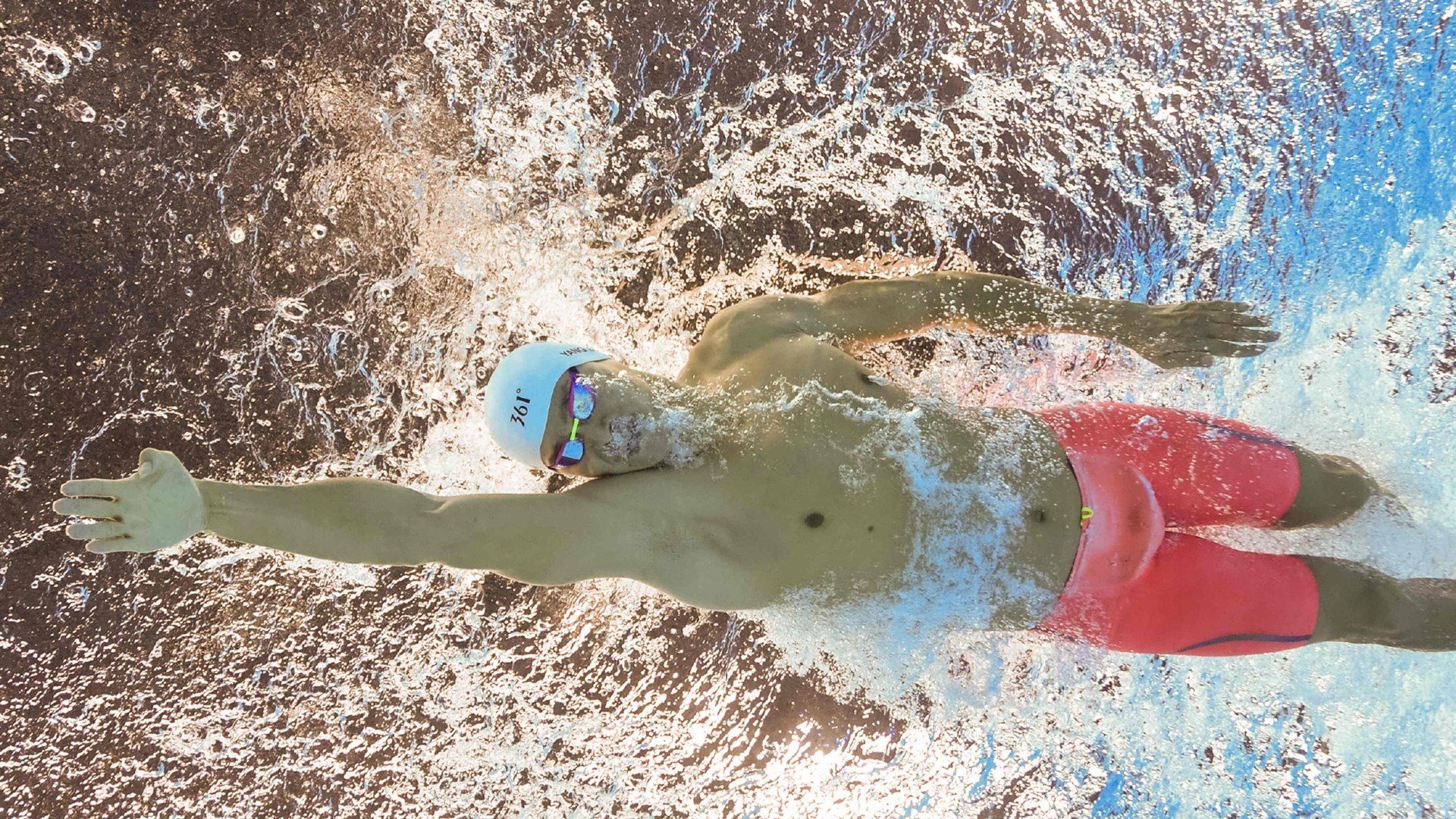 北欧风暴席卷斯图加特，奥恰洛夫孤星闪耀难阻瑞典军团碾压德国